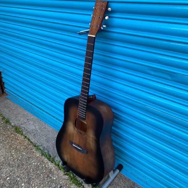 Tanglewood Auld Trinity Dreadnought Acoustic Guitar For Cheap