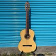 Valencia VC564 Classical Guitar For Discount