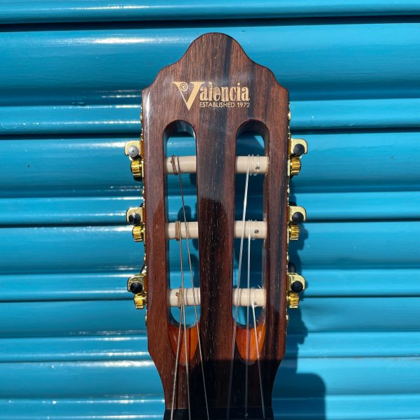 Valencia VC564 Classical Guitar For Discount