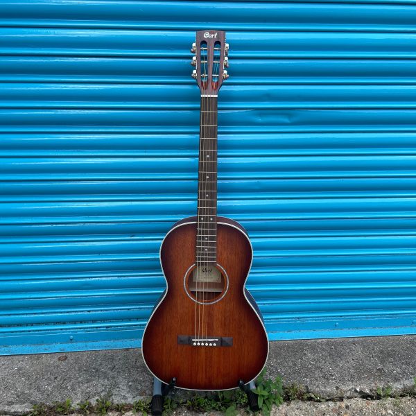 Cort AP550-M-OP Parlour Acoustic Guitar For Cheap